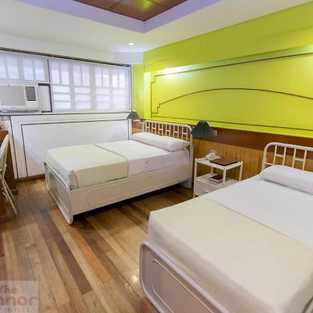 The Manor Hotel Davao Bagian luar foto
